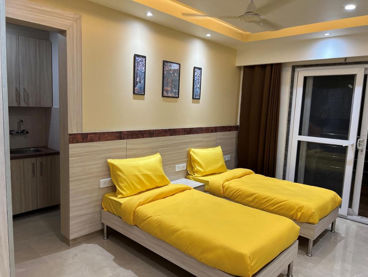 Windchime 853 Hotel Gurgaon Exterior photo